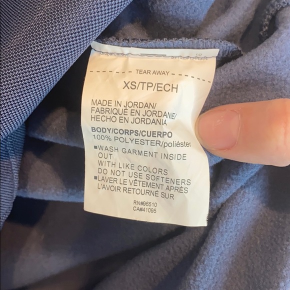 Under Armour Sweatshirt - Picture 4 of 5